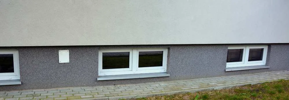 Neue Fenster im Keller.